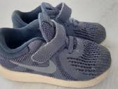 Nike, Crocs, ecco batukai
