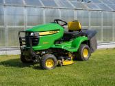 John Deere X305r