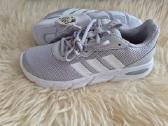 Adidas kedai - nuotraukos Nr. 2