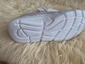 Adidas kedai - nuotraukos Nr. 4