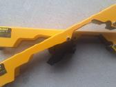 Dewalt De7025 -Xj skersavimo staklių laikikliai