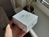 Belaidės ausinės / Wireless earbuds