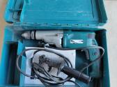 Smūginis gręžtuvas Makita Hp2051f su lagaminu