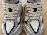 Parduodami nauji New Balance batai