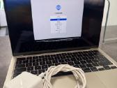Apple MacBook air 13 M3(2024) - nuotraukos Nr. 2