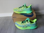 Asics 42,5D bėgimo bateliai