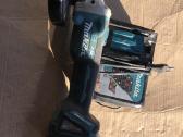 Makita Dga506