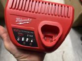 Įkroviklis Milwaukee M12 C12c