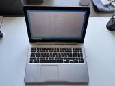 Dell Inspiron 5570