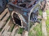 Mtz 52 pavaru dėžė ir kitos dalys