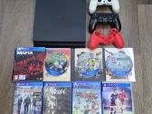 Playstation 4 slim 1tb su daug priedų