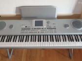 Elektroninis pianinas/sintezatorius Korg588