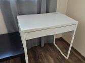 Micke ikea stalas