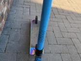 Triukinis paspirtukas Crisp Surge (neochrome/blue) - nuotraukos Nr. 3