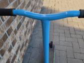 Triukinis paspirtukas Crisp Surge (neochrome/blue) - nuotraukos Nr. 9