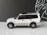 Mitsubishi Pajero 1:43 - nuotraukos Nr. 2