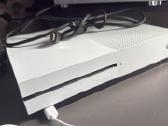 Xbox One S 1tb - Naudotas, du nemokami žaidimai. - nuotraukos Nr. 3