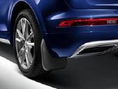 Audi Q7 purvasargiai