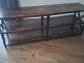 TV staliukas - nuotraukos Nr. 2