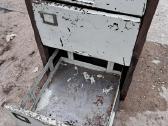 Metaline spinta su stalčiais - nuotraukos Nr. 2