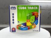 Cube Track konstruktorius su elektriniu traukinuku