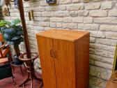 Vintažinė mid century tikmedžio batų spintelė - nuotraukos Nr. 15