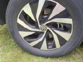 Originalūs Volkswagen ratlankiai su padangomis. - nuotraukos Nr. 3