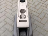 VW Multivan T7 multifunkcinis staliukas