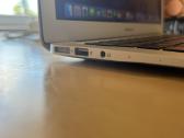 Apple MacBook Air 13 A1466 (2017) – i5 / 8gb RAM - nuotraukos Nr. 5