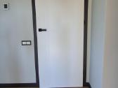 Naujos modernios vidaus durys