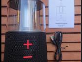 Kempingo šviestuvas Bluetooth garsiakalbis