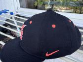 Nike originali puiki ir kita ruda kepurė