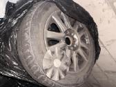 Lieti ratlankiai su vas. padangomis 175/65 R14