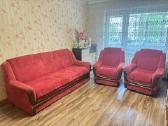 Dovanojama sofa su foteliais