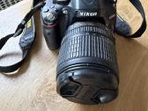Nikon D5100 veidrodinis fotoaparatas su lęšiu