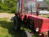 Traktorius T25