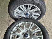 Ford r16 diskai su padangom - nuotraukos Nr. 5