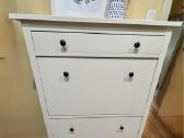 Ikea Hemnes batų spintelė-komoda prieškambaris