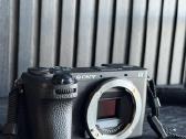 Profesionali kamera Sony A6700 - nuotraukos Nr. 2