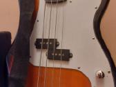 Bosinė gitara su stiprintuvu - nuotraukos Nr. 3