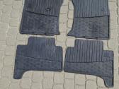 Toyota Land cruiser 120 gum. kilimėliai 65 eur.