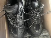 1:1 Balenciaga tracks