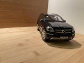 Modelis Norev 1:18 Mercedes-benz Gl - nuotraukos Nr. 6