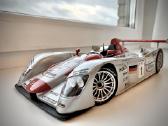 Modelis Maisto 1:18 Audi R8 Le Mans 2001
