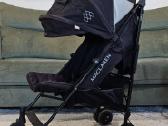 Maclaren Quest Arc tvirtas ir lengvas skėtukas