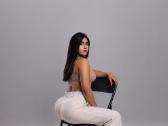 Khloe looking for a date