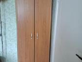 Parduodu geros būklės sekciją ir spintą - nuotraukos Nr. 2