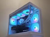 Am5 Kompiuteris su Rtx 5070
