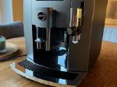 Jura e8 Eb Dark Inox