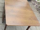 Stalas knyga